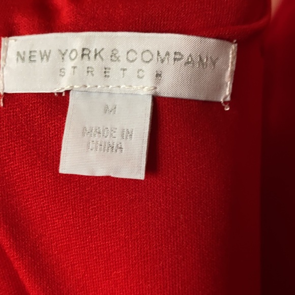 NY&CO HOLIDAY DRESS!! GET A JUMP ON YOUR RED DRESS - Picture 5 of 5